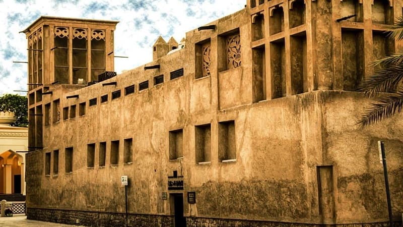 WANDER THROUGH BASTAKIYA