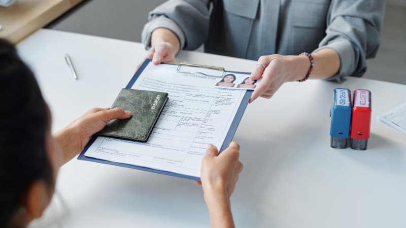 Various Types of Visas in UAE
