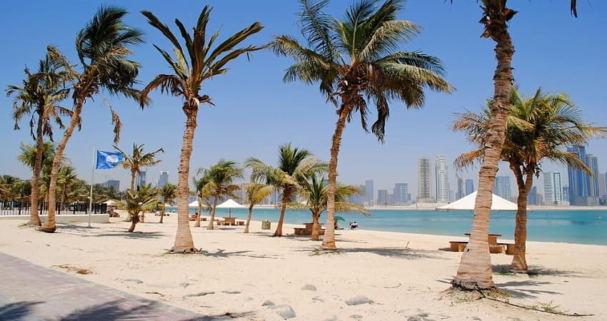 Al Mamzar Beach