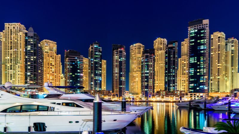 Lively Dubai Nightlife