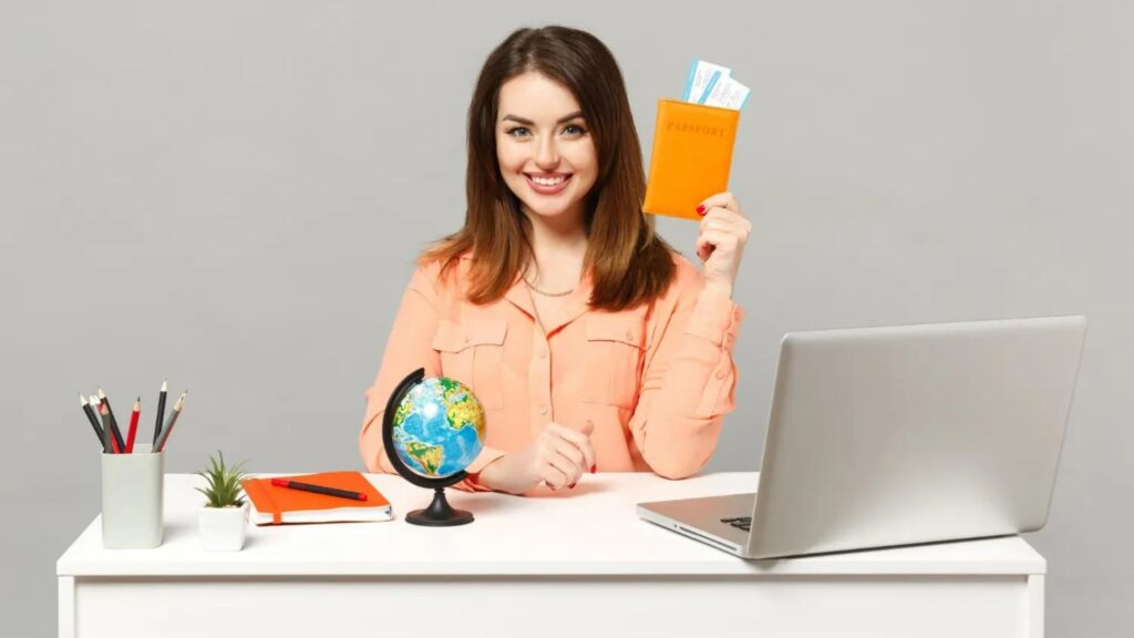 Major Requirements for a Multiple Entry UAE Visa Online